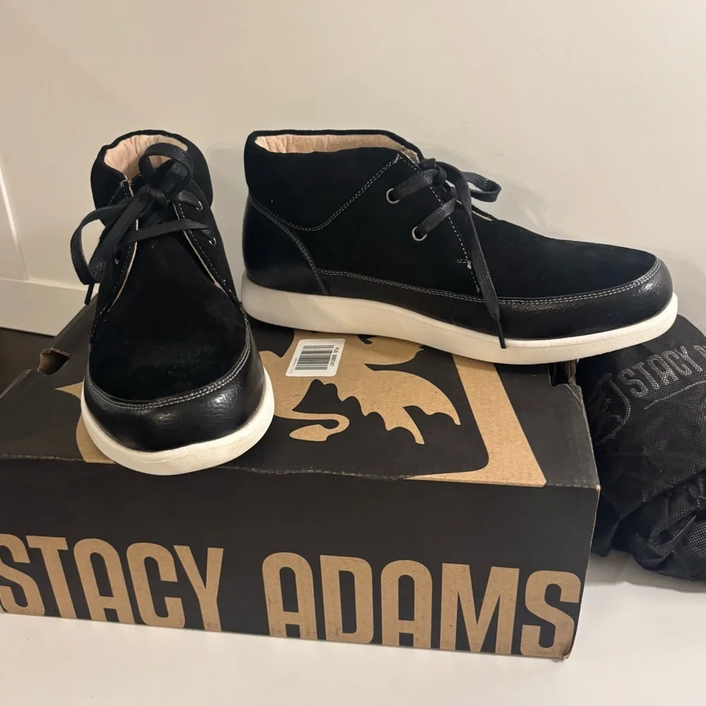 Stacy Adams Black Suede Buckley Moc Toe Lace up Chukka Boots for Men Size 8.5